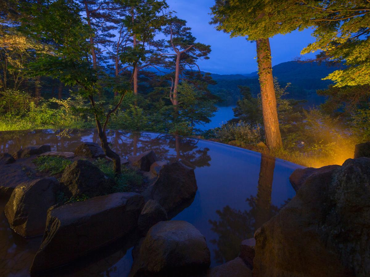 Urabandai Lake Resort Goshiki No Mori Kitashiobara Exteriör bild