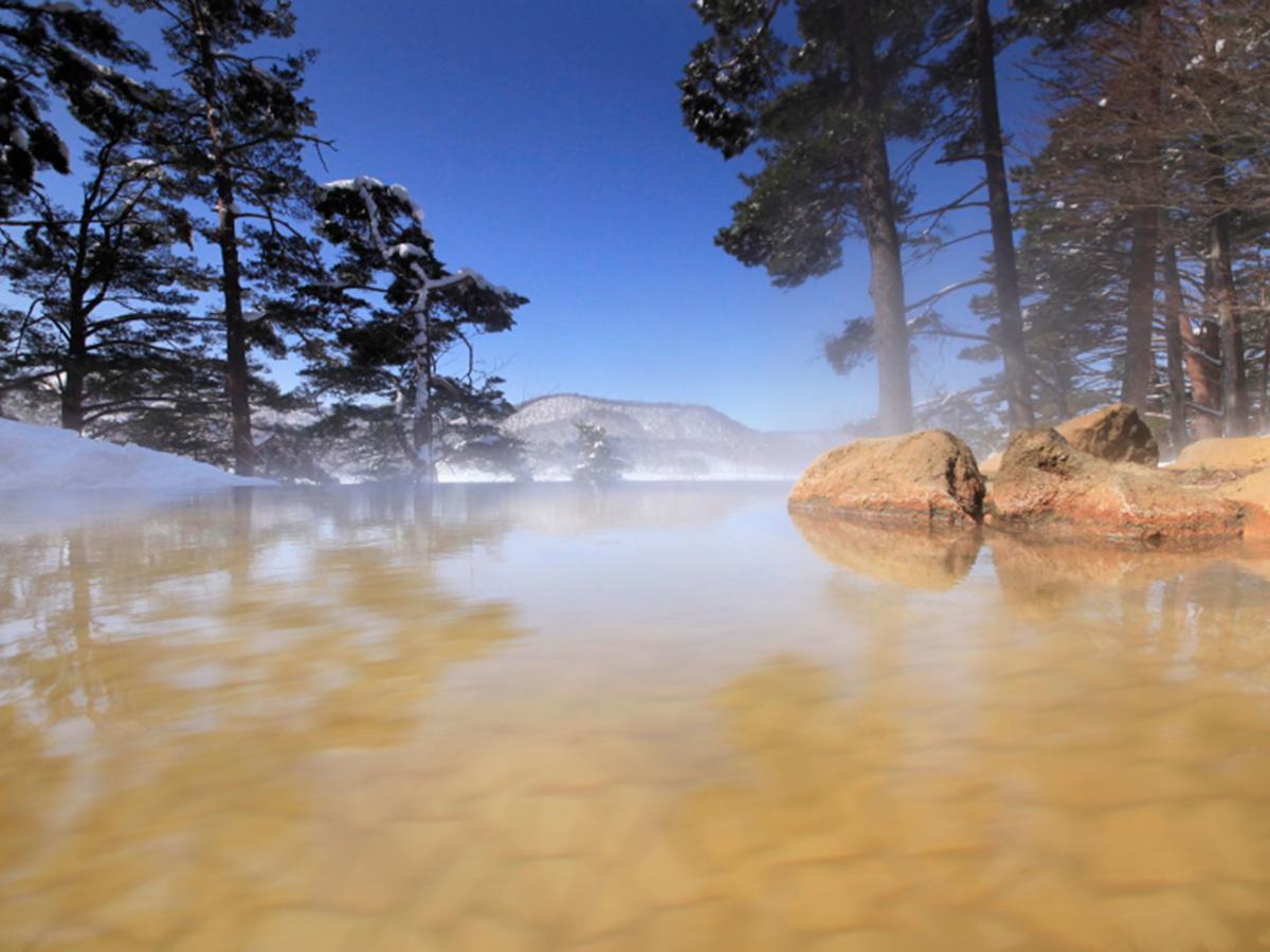 Urabandai Lake Resort Goshiki No Mori Kitashiobara Exteriör bild