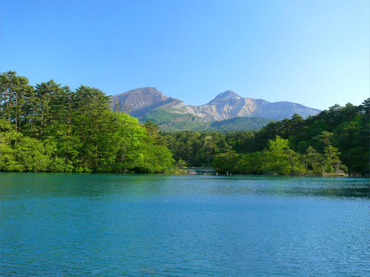 Urabandai Lake Resort Goshiki No Mori Kitashiobara Exteriör bild