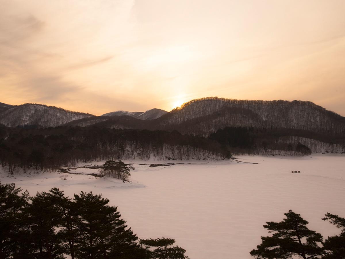 Urabandai Lake Resort Goshiki No Mori Kitashiobara Exteriör bild