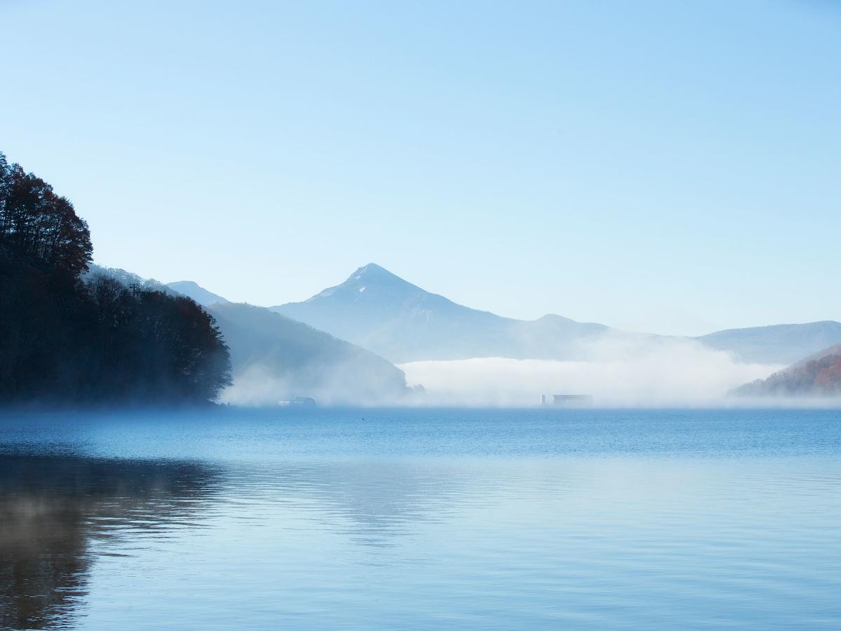 Urabandai Lake Resort Goshiki No Mori Kitashiobara Exteriör bild