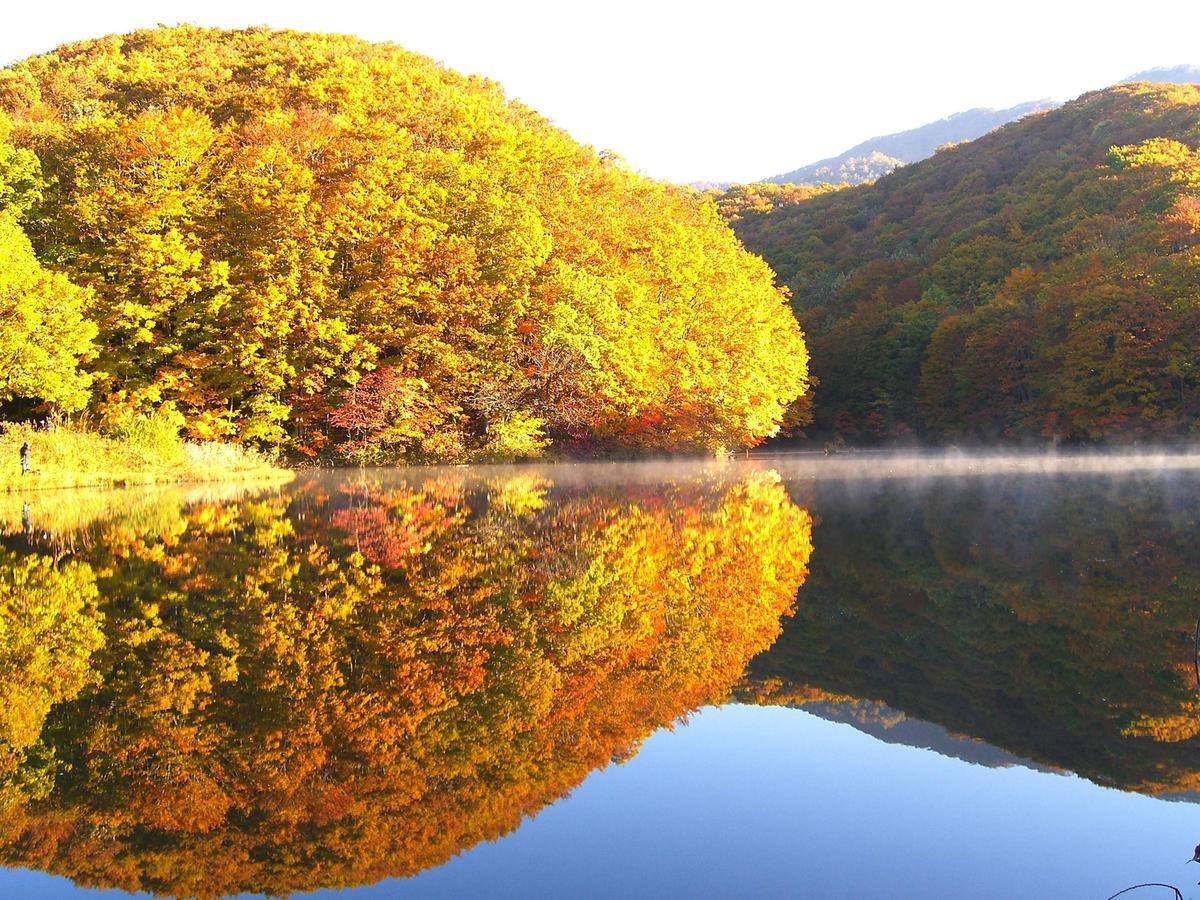 Urabandai Lake Resort Goshiki No Mori Kitashiobara Exteriör bild